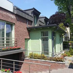 green-house-apartment-81-752.gdanskhotel.org/